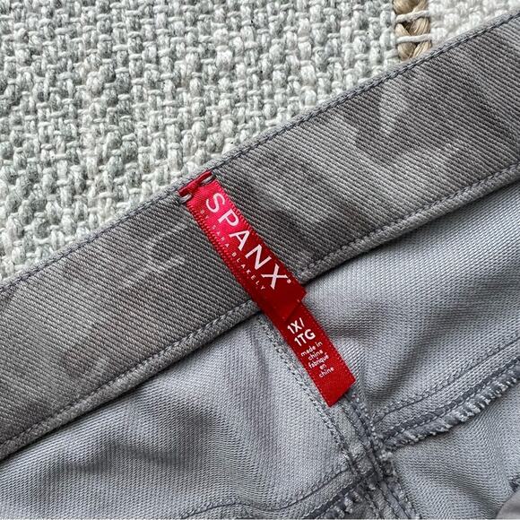 Spanx Jeanish Stone Wash Camo Ankle Leggings Women’s Size 1X - Picture 7 of 8